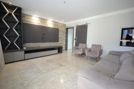 Sobrado com 3 Quartos à venda, 206m² no Vila Pires, Santo André