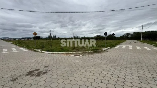 Lote/Terreno à venda, 323m² no São Clemente, Tubarão