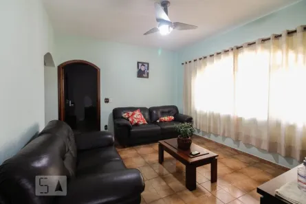 Casa com 3 Quartos à venda, 236m² no Chácara Seis de Outubro, São Paulo