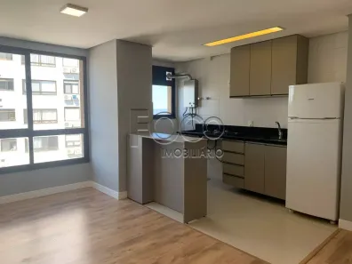 Apartamento com 2 Quartos para venda ou aluguel, 64m² no Centro Histórico, Porto Alegre
