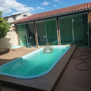 Casa de Condomínio com 2 Quartos à venda, 200m² no Jardim Algarve, Alvorada
