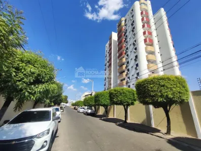 Apartamento com 3 Quartos para alugar, 80m² no Noivos, Teresina