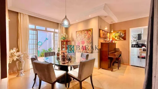 Casa com 3 Quartos à venda, 169m² no Zona 03, Maringá