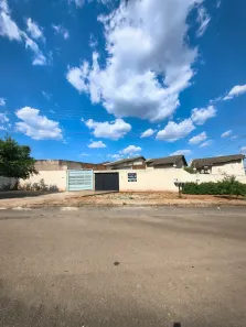 Casa com 2 Quartos para alugar, 70m² no Setor Aeroporto Sul, Aparecida de Goiânia