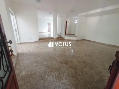 Casa com 3 Quartos para alugar, 424m² no Morada da Colina, Uberlândia