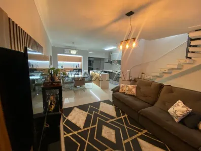 Casa de Condomínio com 3 Quartos à venda, 200m² no Vila Paulicéia, São Paulo