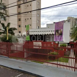Casa com 4 Quartos para alugar, 487m² no Fundinho, Uberlândia