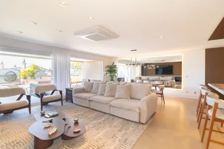 Apartamento com 4 Quartos para alugar, 383m² no Vila Assunção, Porto Alegre