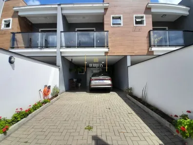 Sobrado com 3 Quartos à venda, 125m² no Guanabara, Joinville
