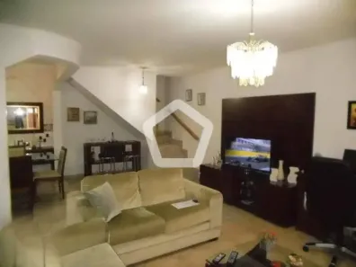 Casa com 3 Quartos à venda, 130m² no Vila Alexandria, São Paulo
