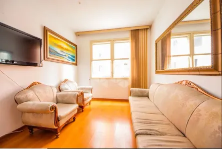 Apartamento com 2 Quartos para alugar, 63m² no Floresta, Porto Alegre