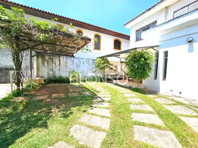 Sobrado com 6 Quartos à venda, 260m² no Jardim Peri Peri, São Paulo