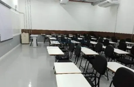 Sala Comercial para alugar, 120m² no Asa Norte, Brasília