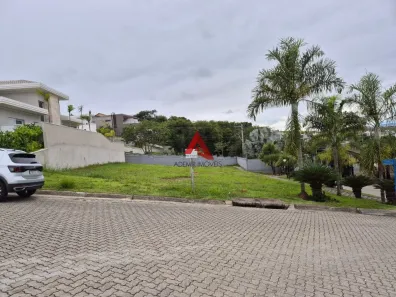 Lote/Terreno à venda, 740m² no Condomínio Reserva do Paratehy, São José dos Campos