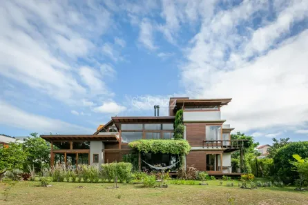 Casa de Condomínio com 3 Quartos à venda, 205m² no Rio Tavares, Florianópolis