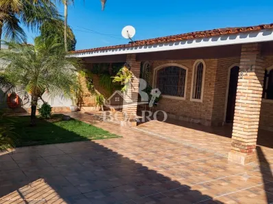 Casa com 3 Quartos à venda, 200m² no Pontal de Santa Marina, Caraguatatuba