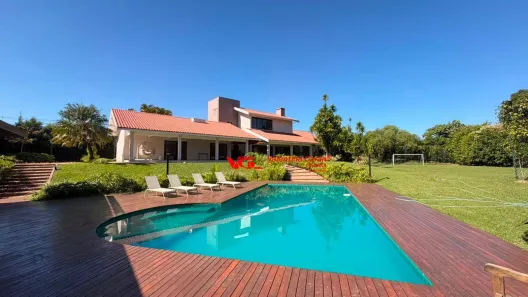 Fazenda/Sítio com 5 Quartos à venda, 645m² no Recanto das Flores, Indaiatuba