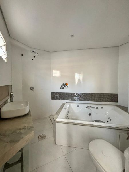 Apartamento com 3 quartos — Céu Azul, Belo Horizonte