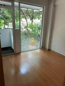 Apartamento com 3 Quartos para alugar, 135m² no Santo Antônio, Belo Horizonte