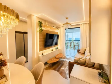 Apartamento com 2 Quartos à venda, 69m² no Meia Praia, Itapema