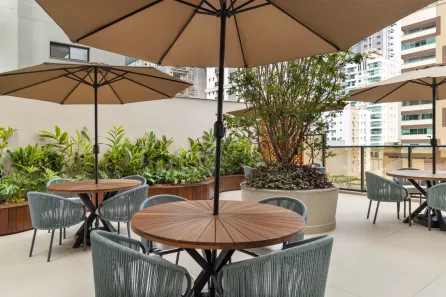 Apartamento com 4 Quartos à venda, 176m² no Andorinha, Itapema