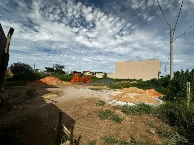 Lote/Terreno para alugar, 360m² no São Mateus, Montes Claros