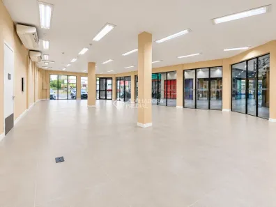 Ponto Comercial para alugar, 383m² no Centro, Nova Santa Rita