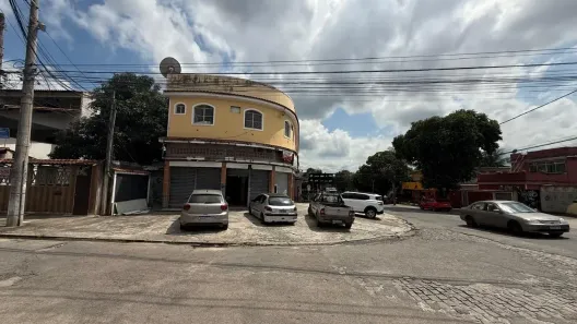 Ponto Comercial para alugar, 90m² no Campo Grande, Rio de Janeiro