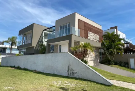 Casa de Condomínio com 4 Quartos à venda, 300m² no Morro das Pedras, Florianópolis