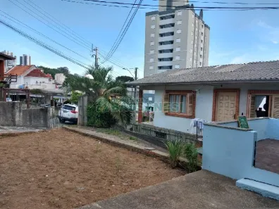 Casa com 2 Quartos à venda, 300m² no Panazzolo, Caxias do Sul