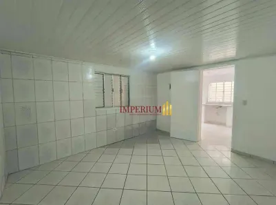 Casa com 1 Quarto para alugar, 30m² no Vila Maria Alta, São Paulo
