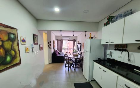 Apartamento com 2 Quartos à venda, 64m² no Jardim Las Palmas, Guarujá