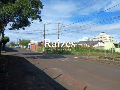 Lote/Terreno à venda, 533m² no Santa Mônica, Uberlândia