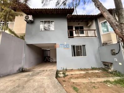 Casa de Condomínio com 3 Quartos à venda, 142m² no Granja dos Cavaleiros, Macaé