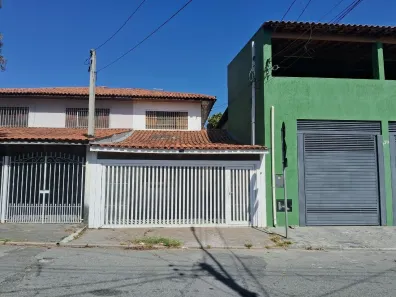 Sobrado com 3 Quartos para alugar, 200m² no Vila Dalva, São Paulo