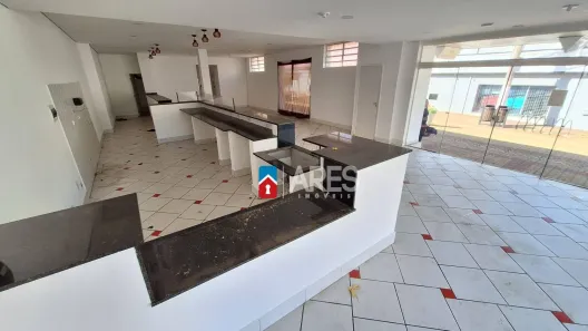 Ponto Comercial para alugar, 232m² no Centro, Americana