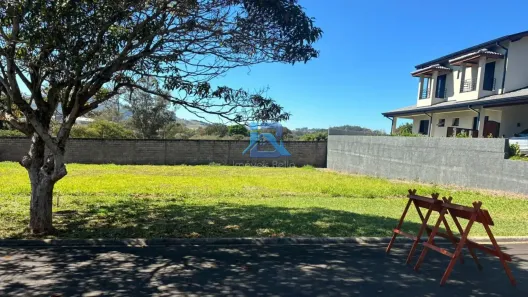 Lote/Terreno à venda, 589m² no Buenópolis, Morungaba