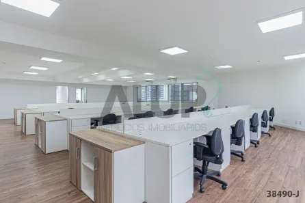 Sala Comercial à venda, 204m² no Cidade Monções, São Paulo