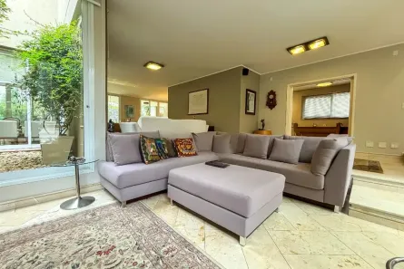 Casa com 3 Quartos à venda, 450m² no Sumaré, São Paulo