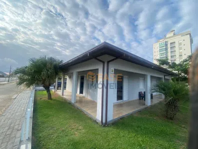 Casa com 4 Quartos à venda, 190m² no Zona Nova, Balneário Rincão