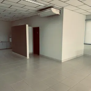 Imóvel Comercial para alugar, 777m² no Jardim Pinheiros, Valinhos