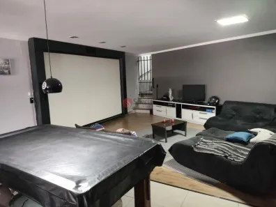 Sobrado com 3 Quartos à venda, 338m² no Jardim Textil, São Paulo