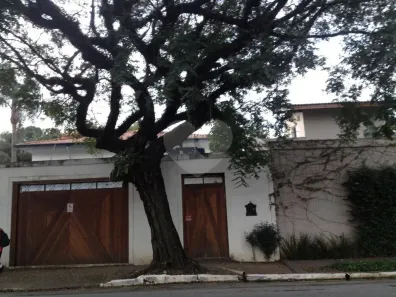 Sobrado com 5 Quartos à venda, 380m² no Alto de Pinheiros, São Paulo