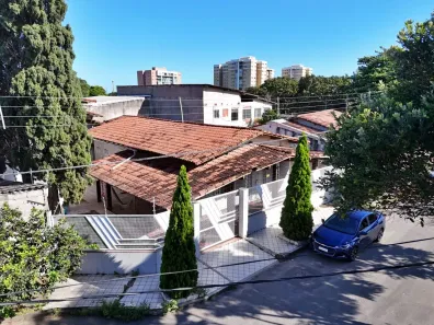 Casa com 7 Quartos à venda, 180m² no Parque Residencial Laranjeiras, Serra