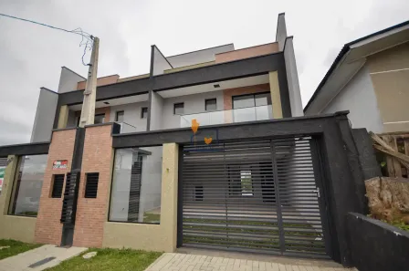 Sobrado com 3 Quartos à venda, 216m² no Cruzeiro, São José dos Pinhais