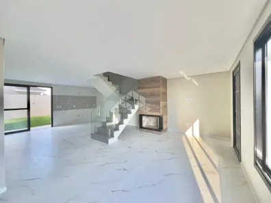 Casa com 3 Quartos à venda, 120m² no Diácono João Luiz Pozzobon, Santa Maria