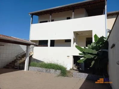 Casa com 4 Quartos à venda, 240m² no Residencial Estoril, Taubaté