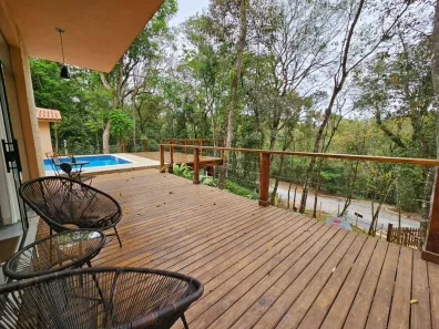 Casa de Condomínio com 3 Quartos à venda, 290m² no Centro, Ibiúna