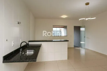 Casa com 2 Quartos à venda, 70m² no Morumbi, Uberlândia