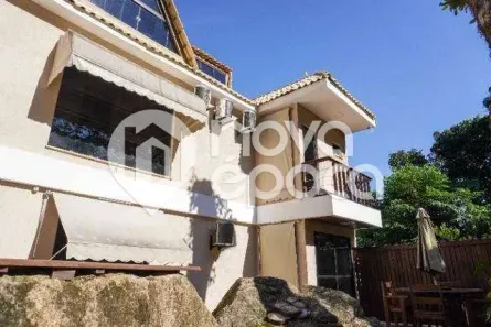 Casa com 4 Quartos à venda, 220m² no Itanhangá, Rio de Janeiro